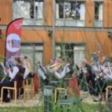 Muziekvereniging Salland sluit seizoen af bij het Woolthuis